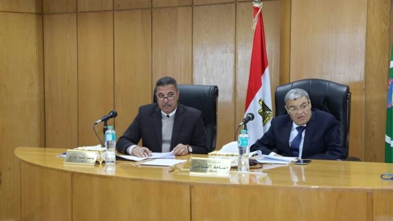 محافظ المنيا يترأس