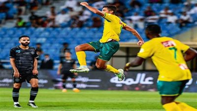 بمشاركة محمد شريف.. الخليج يفوز على الفتح 2-1 بالدوري السعودي