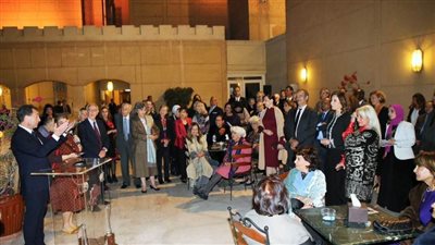 وزيرة الثقافة وسفير فرنسا بالقاهرة يشهدان عرض 