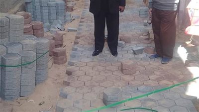 محافظ أسيوط: تركيب الإنترلوك لـ15 شارعًا ومنطقة ضيقة بمدينة ديروط