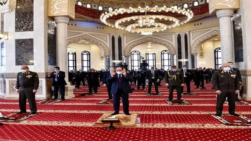 الرئيس السيسي وقادة