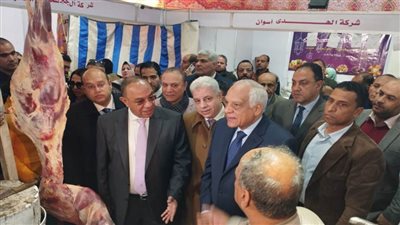 الجيزة تشكل لجانا للاطمئنان على توفر السلع بمعارض 