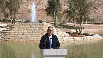 عاجل..رئيس الوزراء يتفقد النُزل البيئي الجديد ومركز الزوار الجديد بمشروع تطوير 