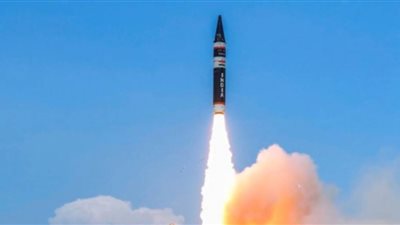 الهند تجري بنجاح أول رحلة تجريبية لصاروخ يحمل رؤوسا حربية متعددة