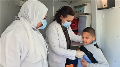 الكشف على ١٠٤٠ مواطنًا في قافلة طبية مجانية بقرية الأمراء بالبحيرة