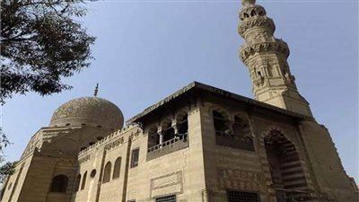 مسجد أثر النبي.. آثار قدم الرسول الشريفة على الحجر