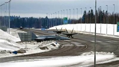 عاجل.. تدريب طائرات الناتو على الطرق السريعة.. مخاطرها ليست بعيدة عن منطقتنا