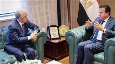 وزير الصحة يستقبل السفير المغربي لبحث تعزيز التعاون بين البلدين 