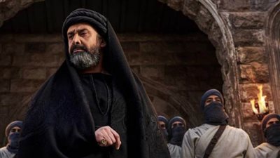 حسن الصباح يستغل بيت سر السلطنة في الحلقة 4 من 