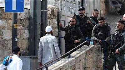عاجل.. الاحتلال الإسرائيلي يمنع آلاف المصلين من الوصول للأقصى