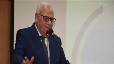 محافظ بورسعيد: المحافظة تشهد تطورا ملحوظا خاصة في مجال إنشاء الأسواق الحضارية