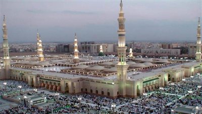 أكثر من 5 ملايين مصلٍ يؤدون الصلوات في المسجد النبوي