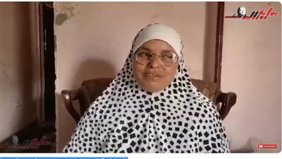 الأم المثالية جده صادق إبراهيم من بائعة متجولة لأم مثالية