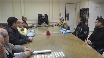 تسليم خرائط من الإصلاح الزراعي لـ37 فدانًا لإقامة مشروعات جديدة برشيد 