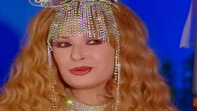 الفنانة نيللي