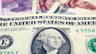 استقرار سوق الصرف.. 5 مليارات جنيه حصيلة التنازل عن عملات أجنبية في 15 يوما