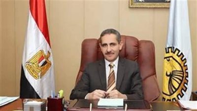 محافظ الغربية يوجه بالإعلان عن التعريفة الجديدة وتعليقها في كافة المواقف
