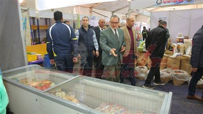 نورالدين: يتفقد معارض 