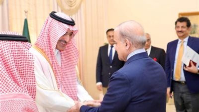 رئيس وزراء باكستان يستقبل الرئيس التنفيذي للصندوق السعودي للتنمية