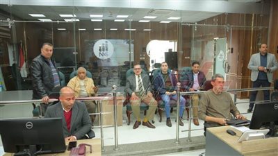 جهود مكثفة للوحدات المحلية في الرقابة على مواقف سيارات الأجرة ومحطات الوقود