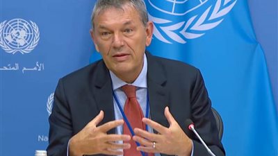 مفوض الأونروا: منعنا من الوفاء بالتزاماتنا في غزة سيسرع بموت الكثيرون من الجوع 