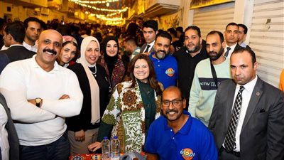 وزيرة الهجرة من 