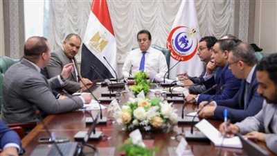 وزير الصحة يتابع الموقف التنفيذي لميكنة منظومة سلاسل الإمداد والتخزين الطبي بالوزارة