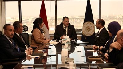 وزير السياحة والآثار يجتمع بالمجلس الأعلى للآثار ويعرض خطط العمل