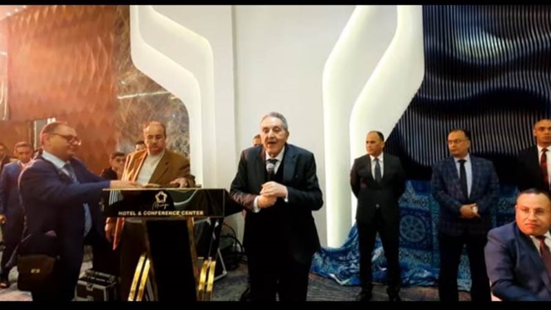 رئيس الاتحاد العام