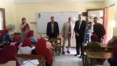 وكيل تعليم البحيرة يتفقد عددًا من مدارس إدارة أبوحمص التعليمية 