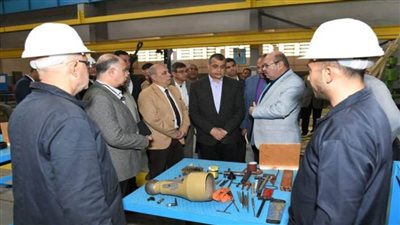 وزير الدولة للإنتاج الحربي يتفقد خمسْ شركات تابعة للوزارة بمنطقة حلوان
