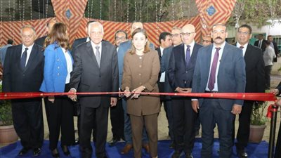 وزيرة الثقافة ومحافظ الجيزة يفتتحان الدورة الـ 12 من معرض فيصل للكتاب