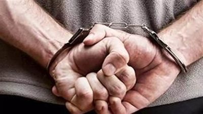 ضبط عنصرين إجراميين مسلحين بحوزتهما مواد وأقراص مخدرة بـ 3 ملايين جنيه