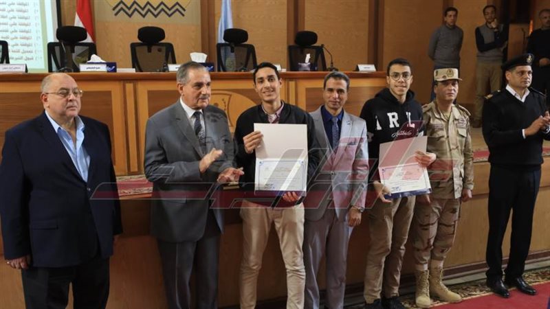 محافظ كفرالشيخوالدكتوى