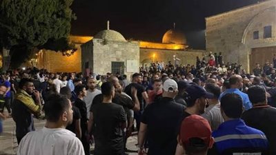 وقفة في الأقصى وباب العامود نصرة لقطاع غزة