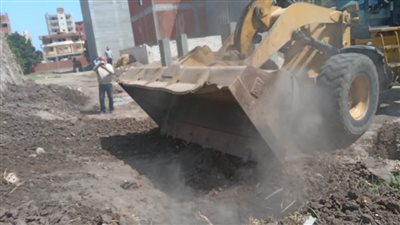 إزالة 8 حالات تعدٍ على الأراضي الزراعية وأملاك الدولة بالبحيرة