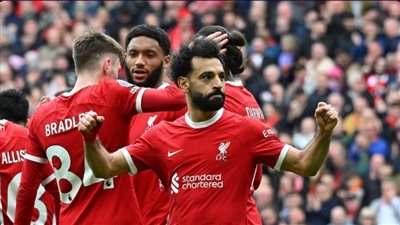 ليفربول يفك عقدة برايتون ويتصدر الدوري الإنجليزي الممتاز