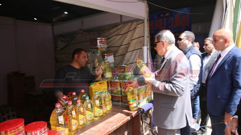 جولة المحافظ