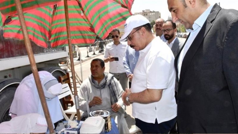 محافظ أسوان يتفقد