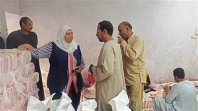 نائب محافظ أسوان تتابع توفير السلع الغذائية والأساسية بأسعار مخفضة