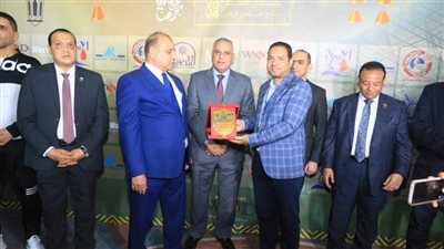 محافظ سوهاج يشهد فعاليات ختام الدورة الرمضانية بنادي سوهاج الرياضي