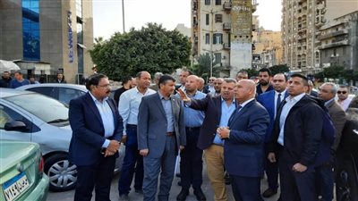 وزير النقل يتفقد مشروع المرحلة الأولى من مترو الإسكندرية  