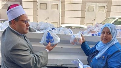 الأوقاف توزع 18 طن سلع من صكوك الإطعام على الأسر الأولى بالرعاية