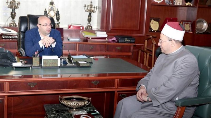 محافظ بنى سويف يستقبل