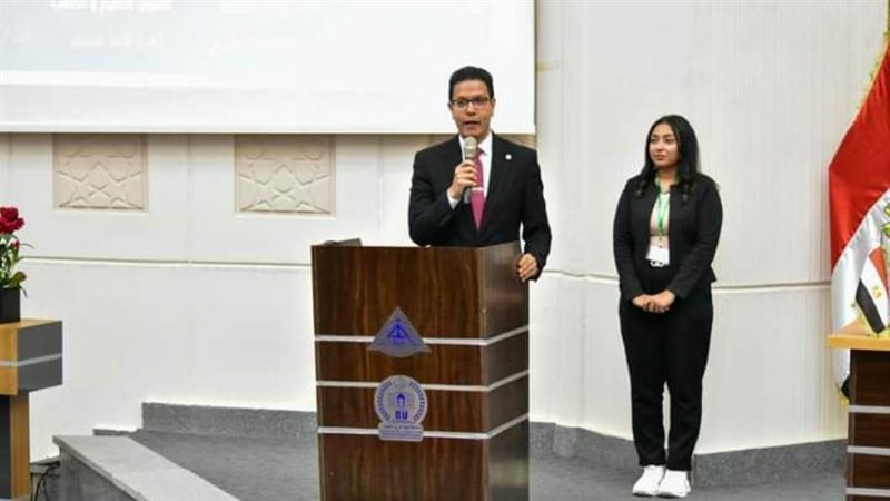 رئيس جامعة بنها