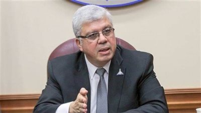 وزير التعليم العالي يبحث تعزيز التعاون مع سفير الاتحاد الأوروبي في مصر