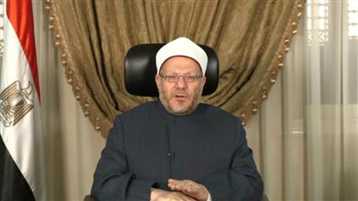 المفتي: كعك العيد وغيره من الحلوى بدعة حسنة ومن العادات الطيبة