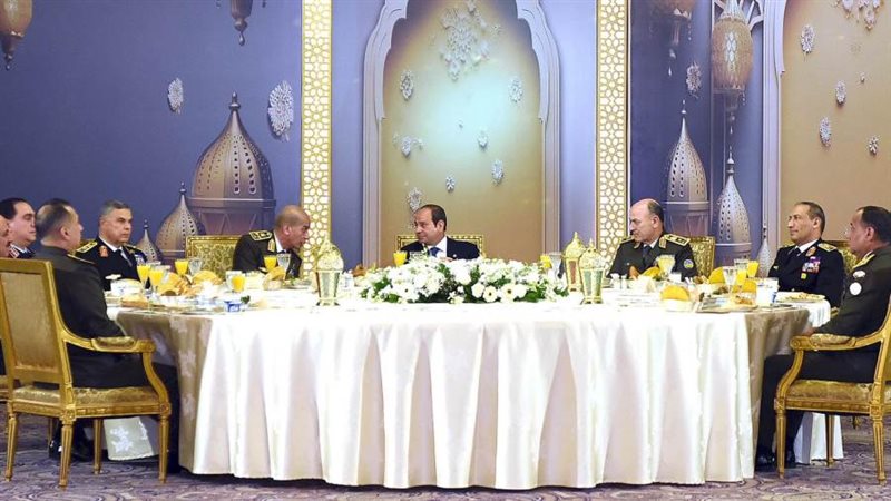 الرئيس السيسي يشهد