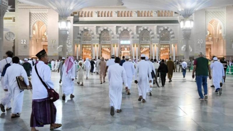 المسجد النبوي يستقبل