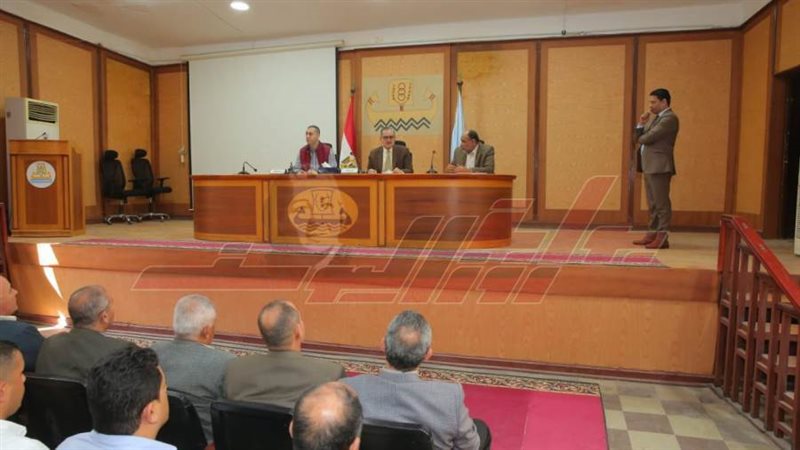 خلال اللقاء